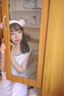小蜜桃1美国伦理观看